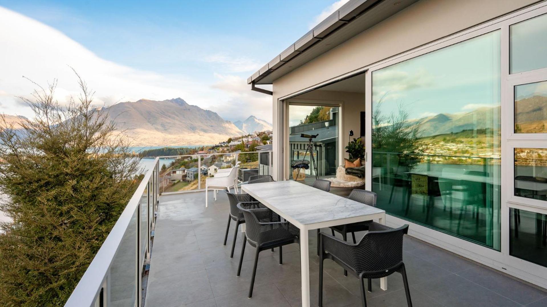 Tahuna Vista-Fire Place-Hot Tub -Free Parking -Bbq Queenstown Zewnętrze zdjęcie