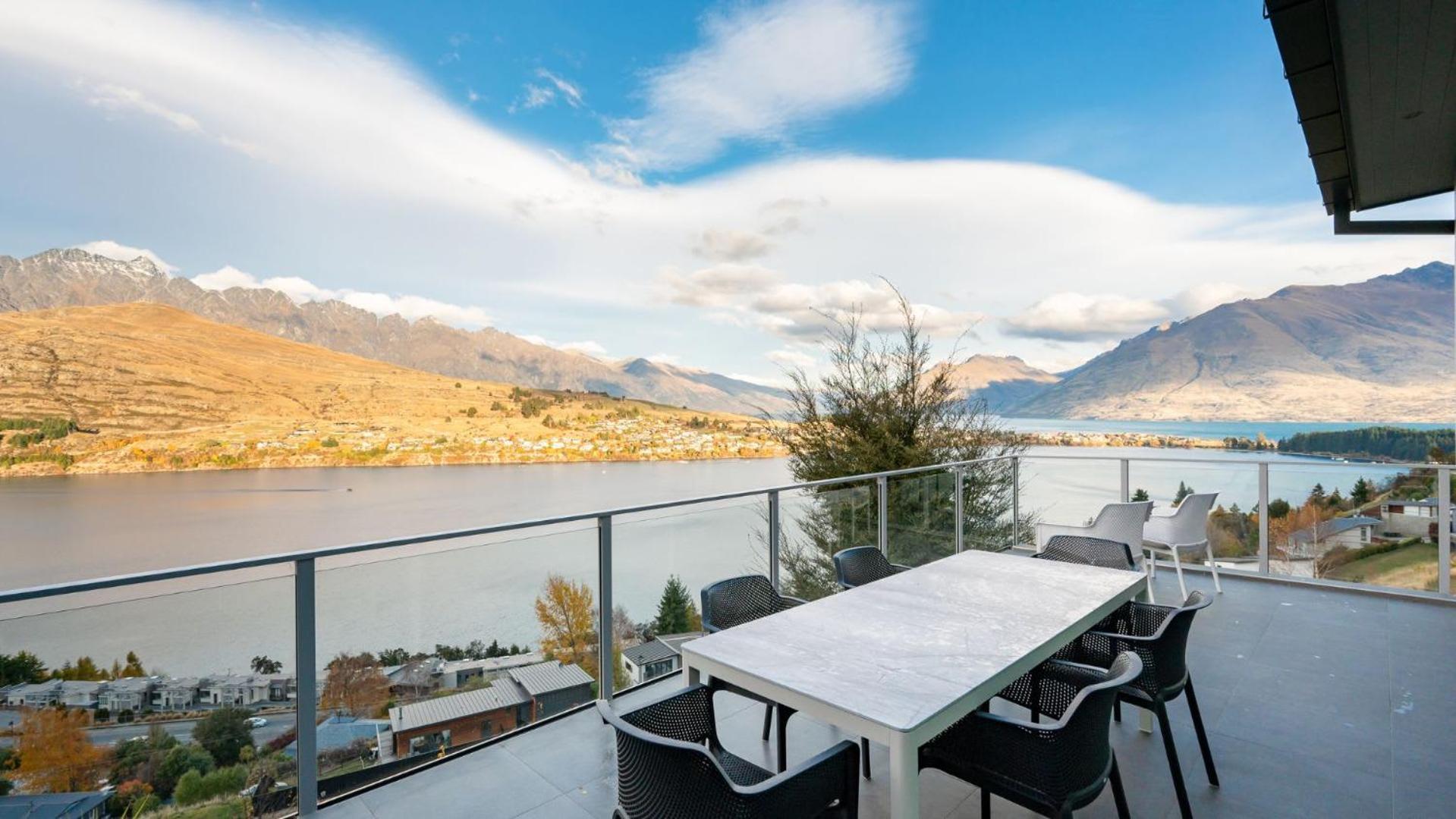 Tahuna Vista-Fire Place-Hot Tub -Free Parking -Bbq Queenstown Zewnętrze zdjęcie